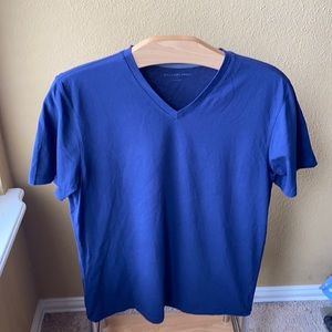 Zachary Prell V-neck tee